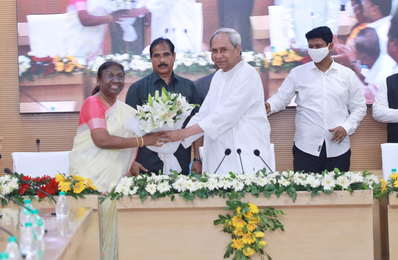 CM Shri Naveen Patnaik congratulates Presidential candidate Smt. Droupadi Murmu