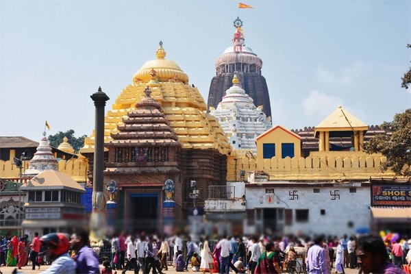 Govt forms panel to probe crisis at Jagannath Temple