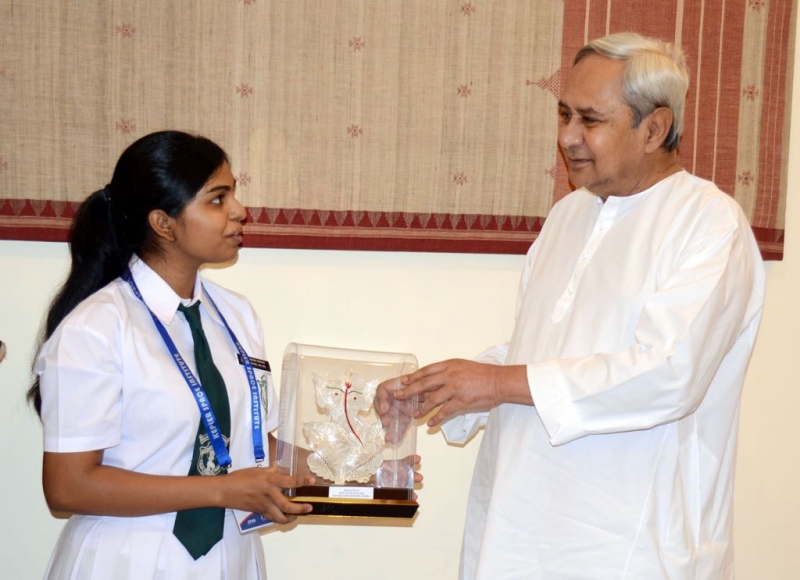CM felicitated NASA award winner