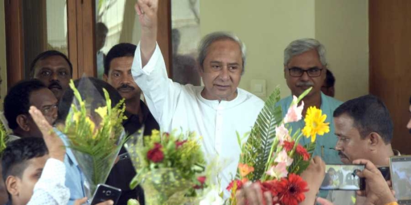 President gives simplicity mantra to Party MLAs