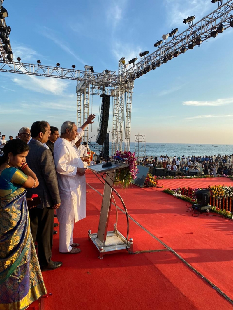 Naveen Inaugurates Gopalpur Beach Festival 2019