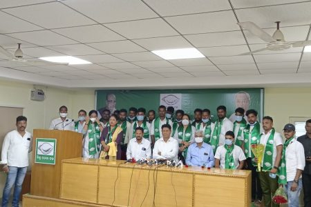 Hundreds of BJP Workers Join BJD in Gopalpur Assembly Constituency